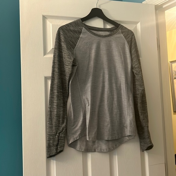 The North Face Tops - The North Face Women’s Gray Long Sleeve T-Shirt